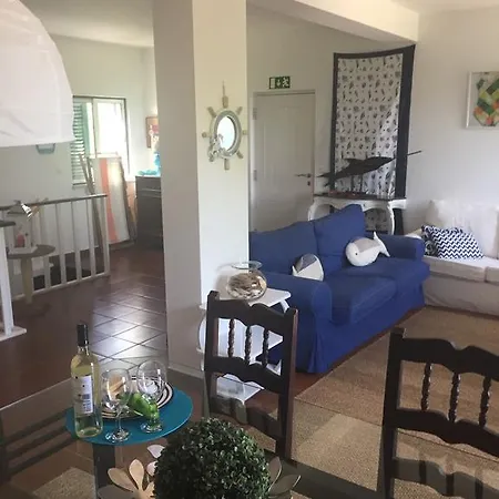 Casa Do Farol Da Arrabida Сasa de vacaciones *